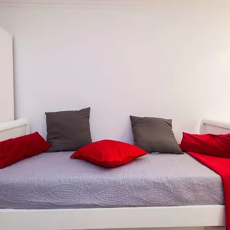 Apartment Low Cost - Historic City Center Rc Lisbon